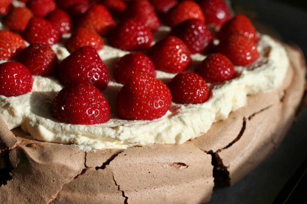 chocolate pavlova with strawberries