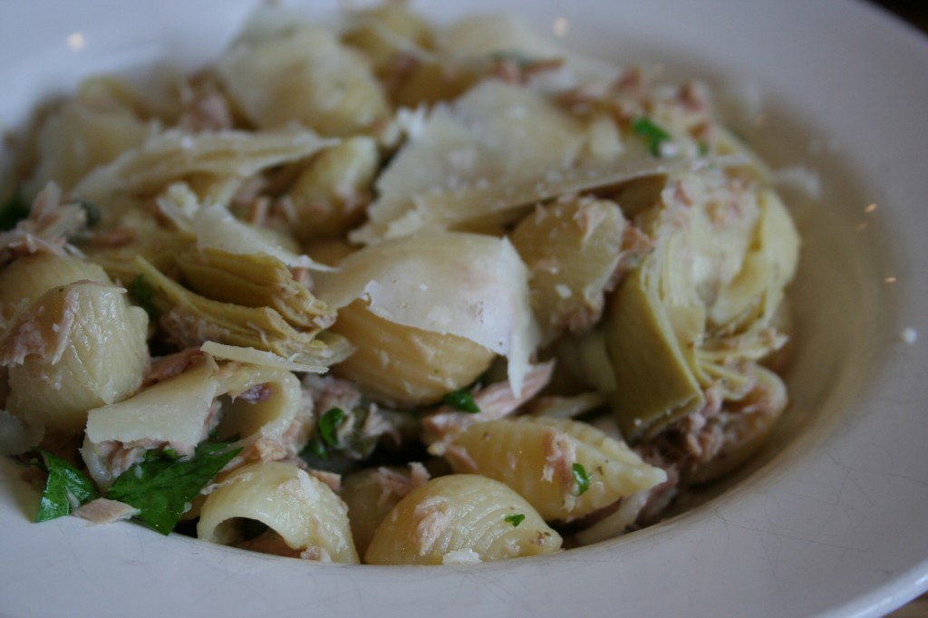 pasta shells with lemon, tuna and artichokes