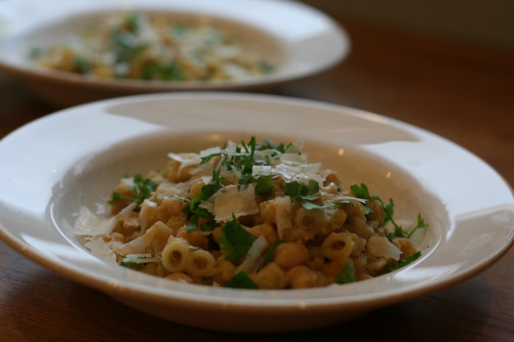 pasta with chickpeas